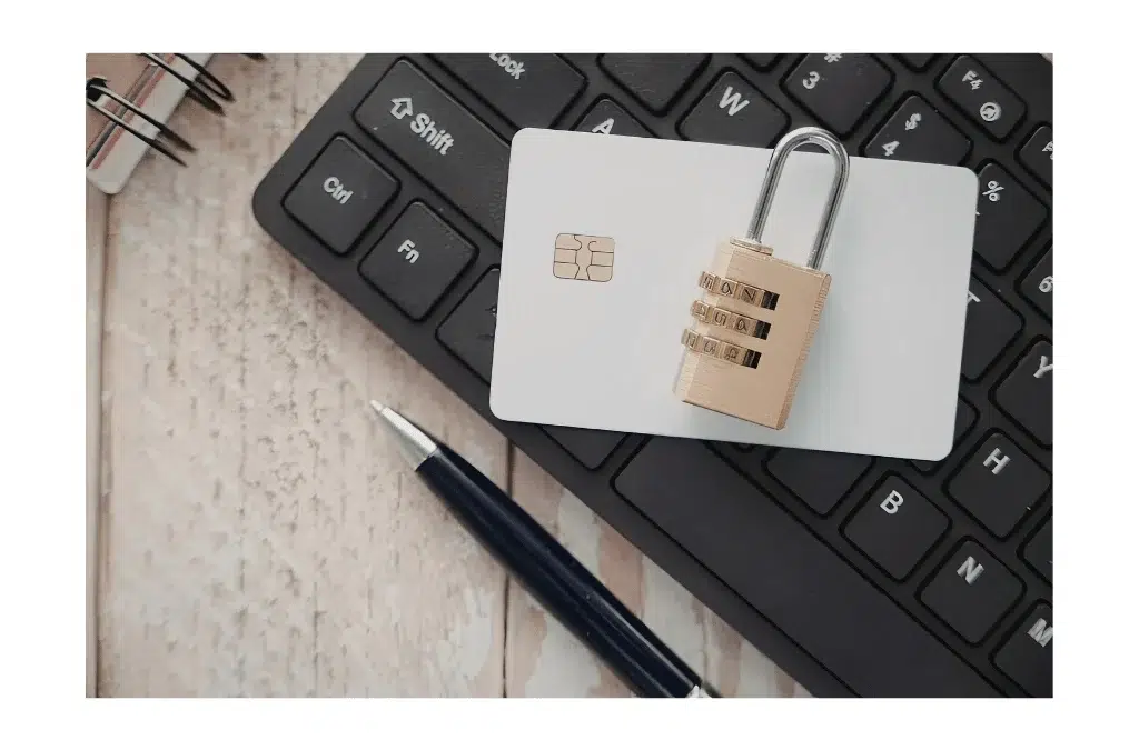 Best Ways on how to protect your Credit Report